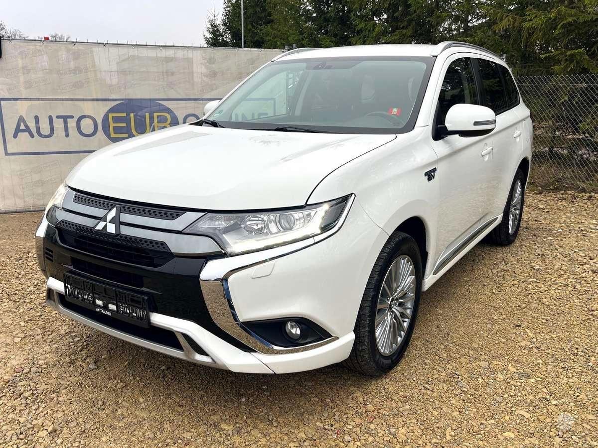 Mitsubishi Outlander 2.0 MIVEC 4WD PHEV Instyle Diamond SDA