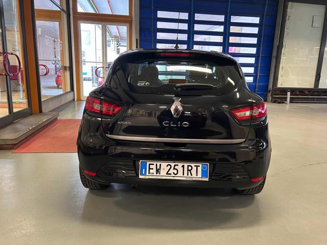 RENAULT Clio 1.2 75CV 5 porte Costume National