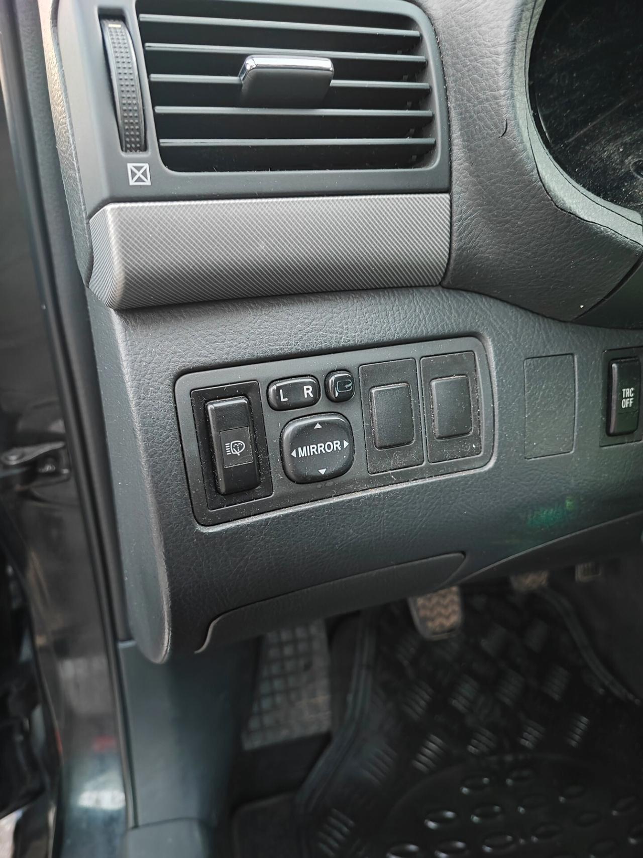 Toyota Avensis 2.0 D-4D 16V Station Wagon