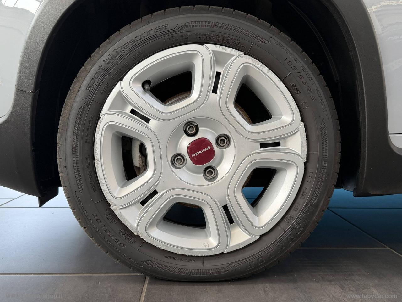FIAT Panda 1.0 FireFly S&S Hybrid City Life NEOPATENTATI