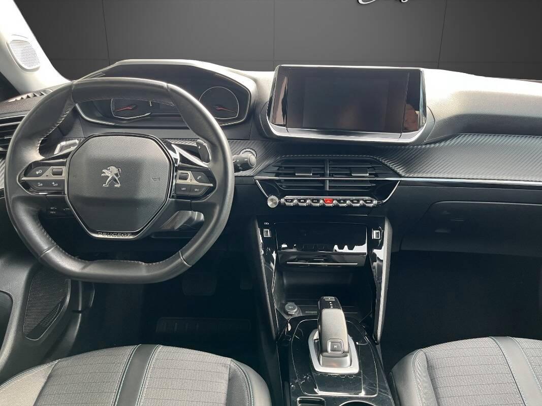 Peugeot 2008 1.5 bluehdi Allure Pack s&s 130cv eat8