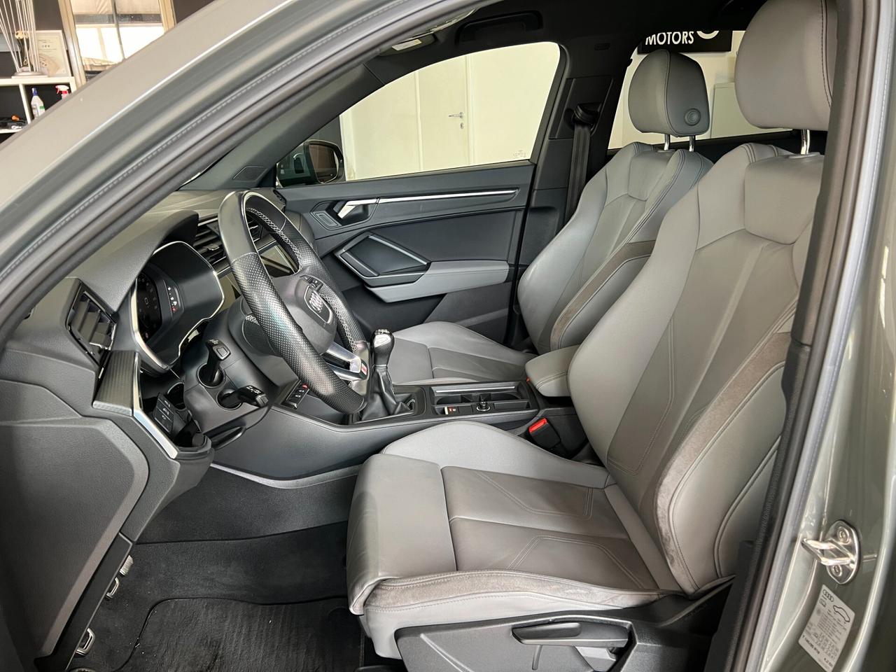 Audi Q3 35 TDI S line PELLE LUCI AMBIENT