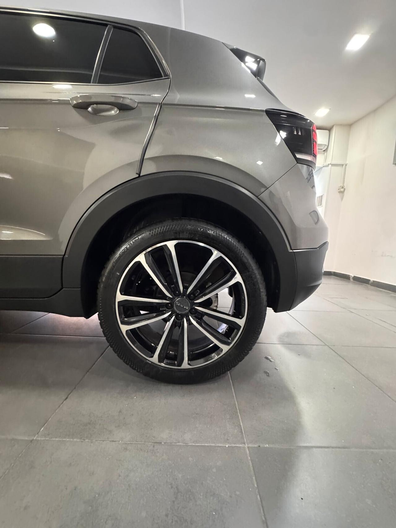 Volkswagen T-Cross 1.0 TSI 110 CV DSG Advanced