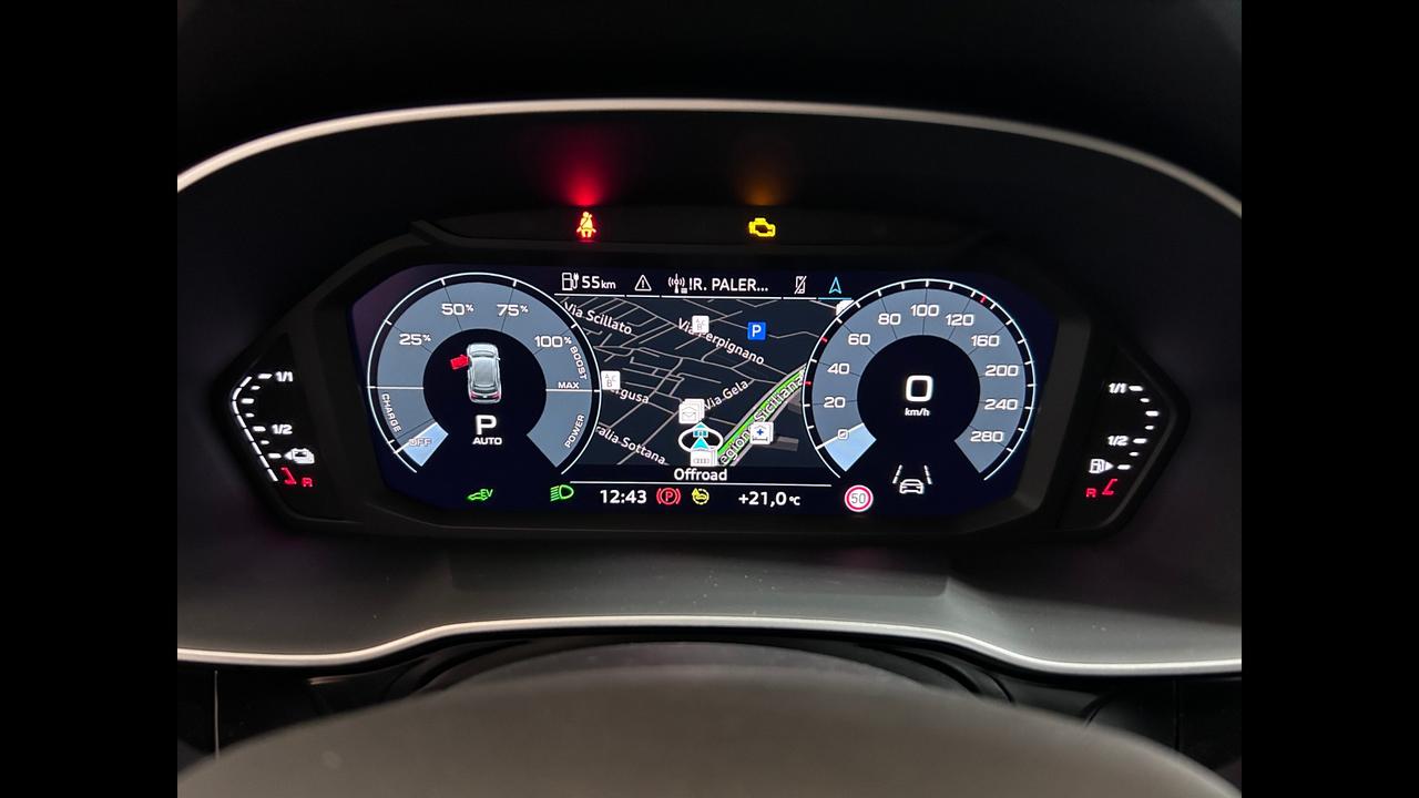 Audi Q3 45 TFSI E S TRONIC