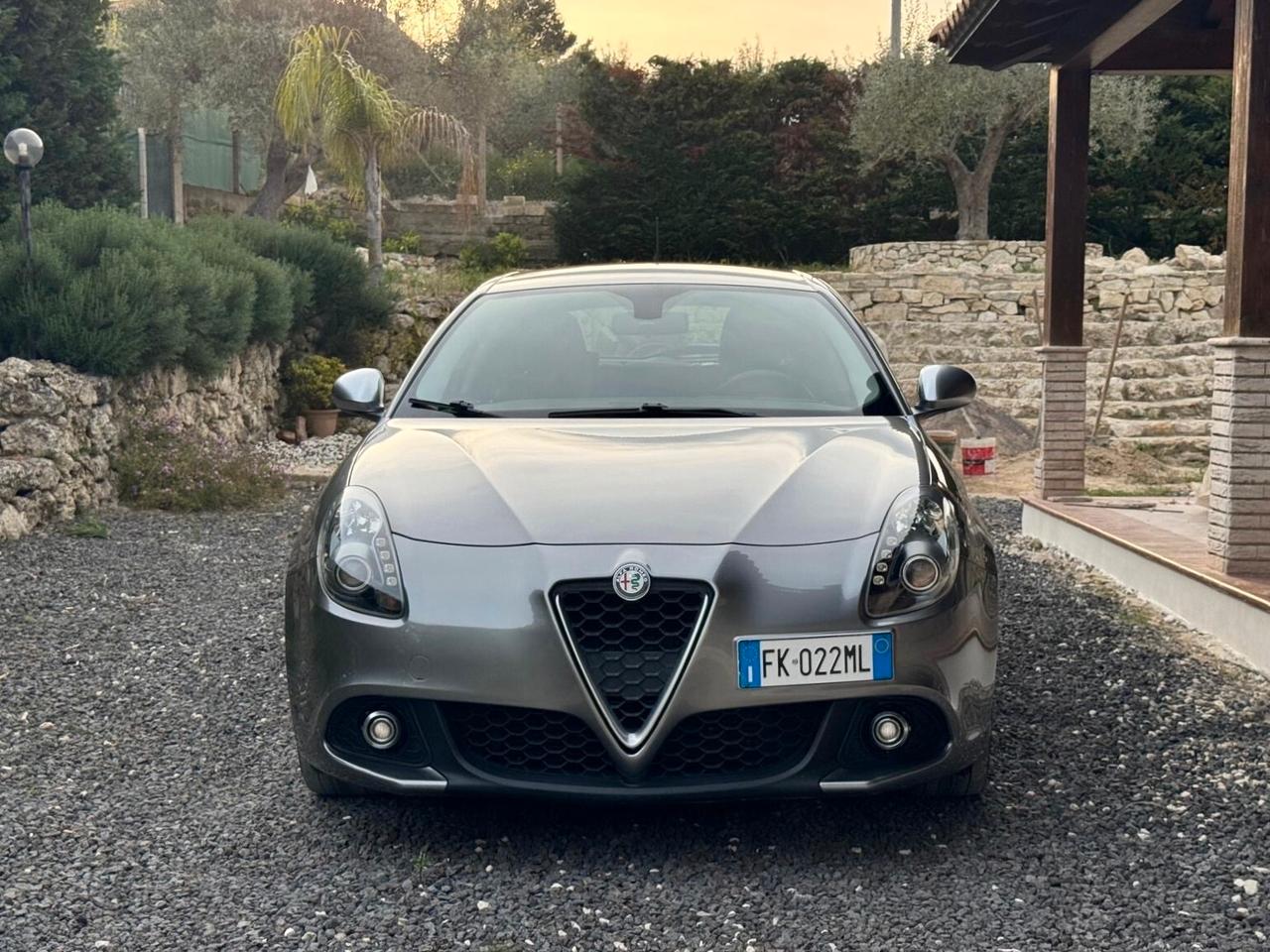Alfa Romeo Giulietta 1.6 120 CV Super 2017 155KM