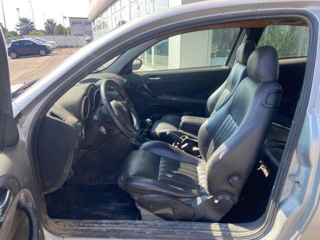 ALFA ROMEO 147 1.9 JTD (115 CV) cat 3p. Distinctive