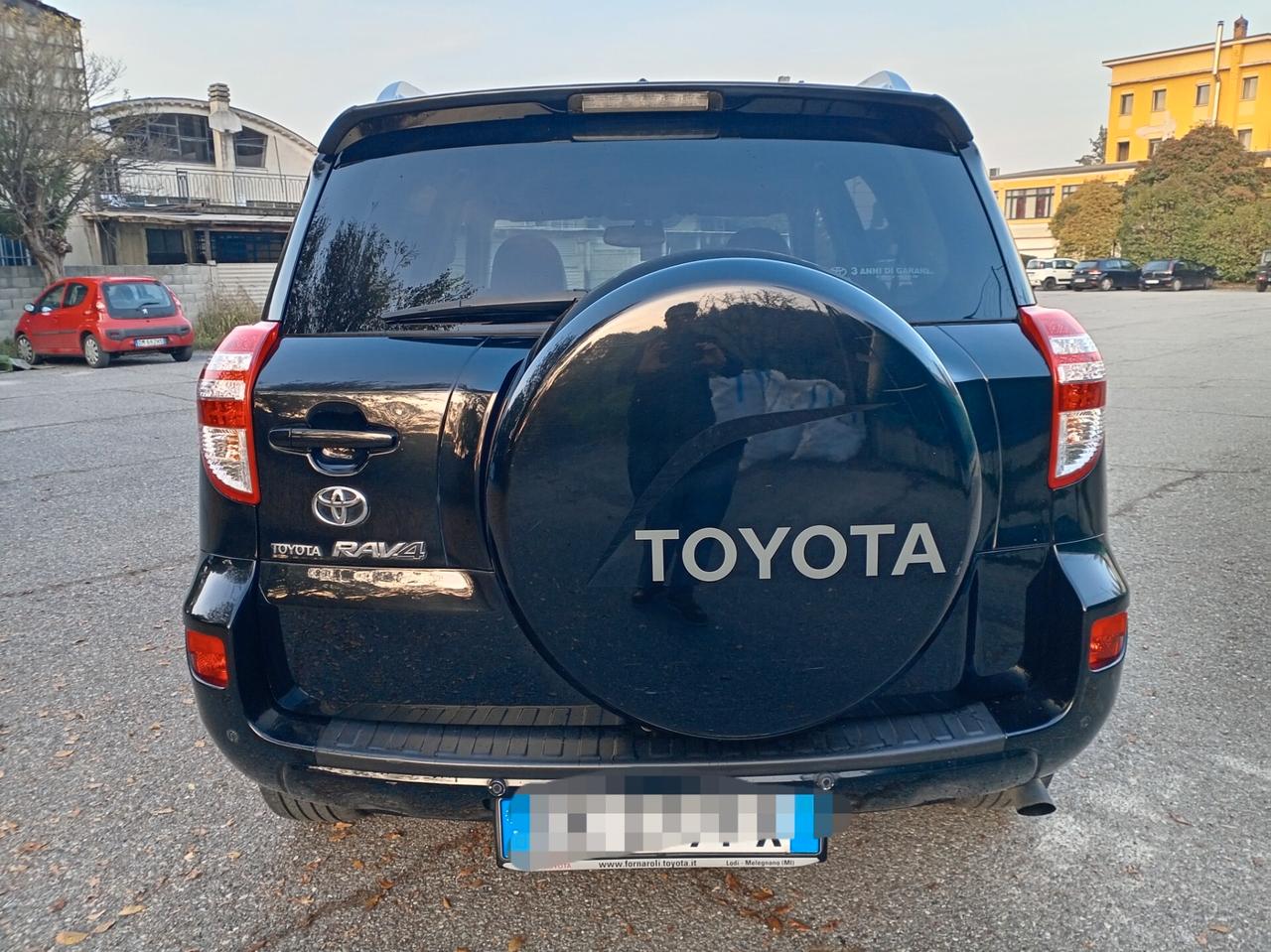 Toyota RAV 4 RAV4 2.2 D-4D 150 CV DPF Exclusive