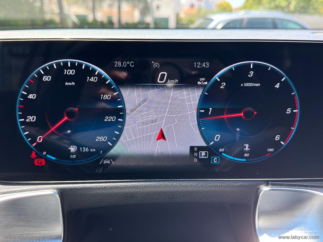 MERCEDES-BENZ GLB 200 d Automatic 4Matic Premium TETTO GARANZIA MERCEDES