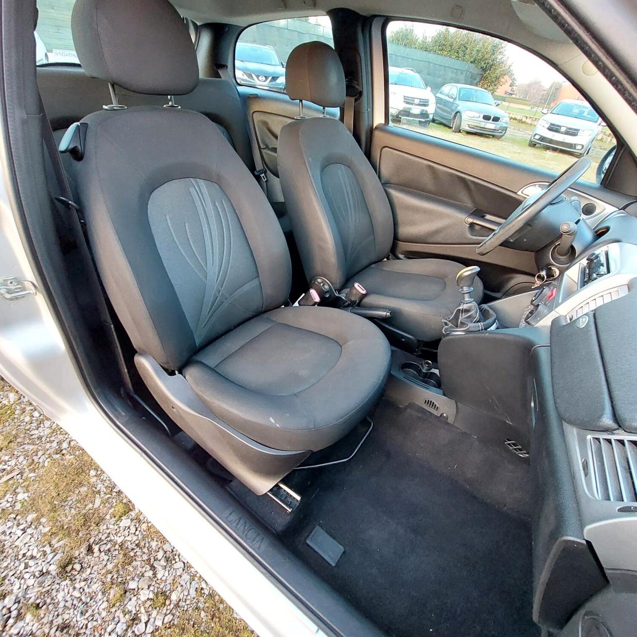 Lancia Ypsilon 1.2 69 CV Elle