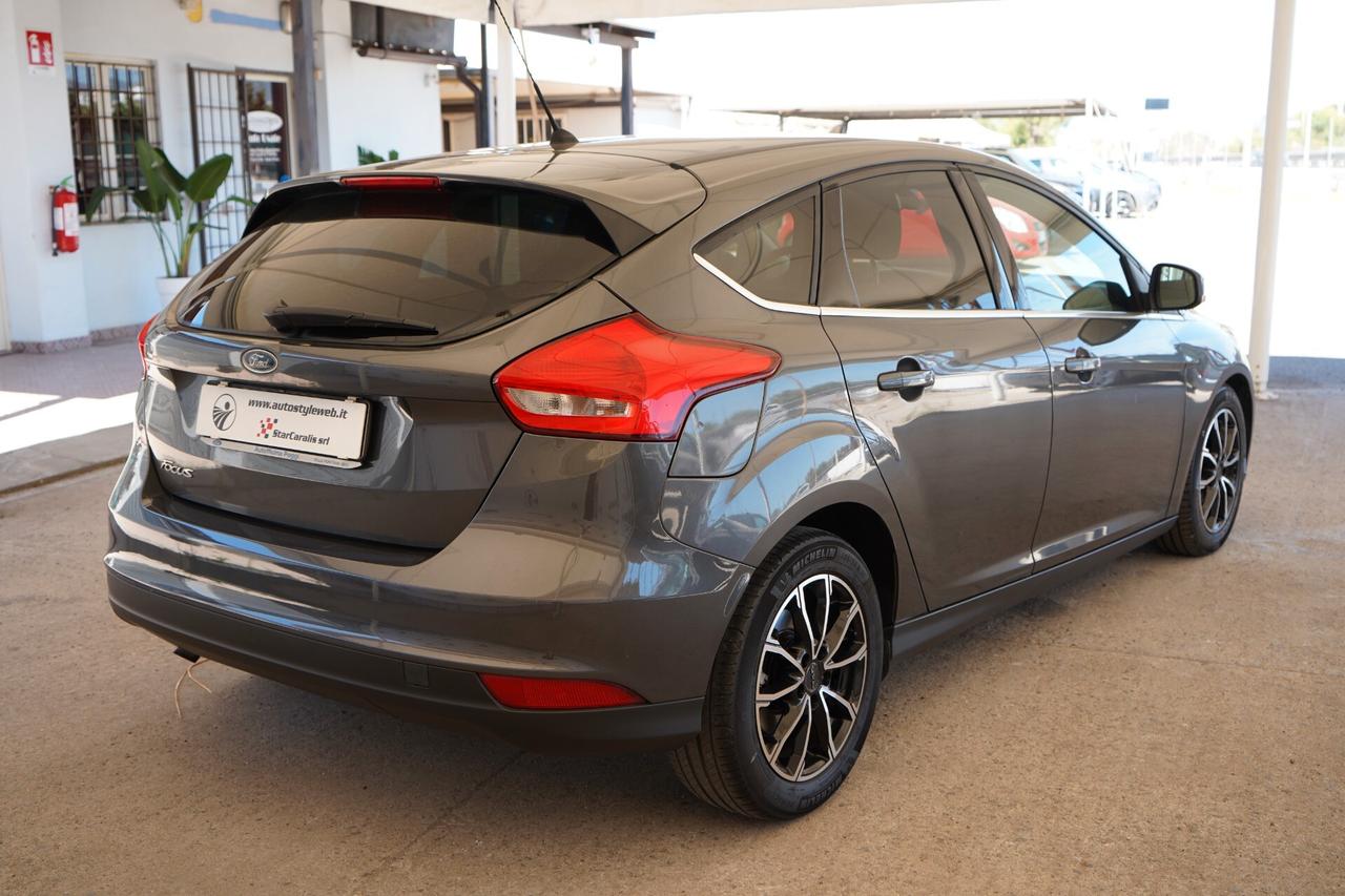Ford Focus 1.5 TDCi 120 CV Plus