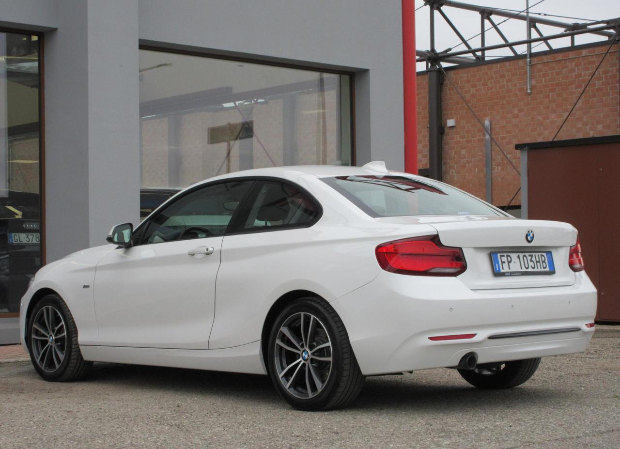 BMW 218 d Coupe Sport 150cv auto