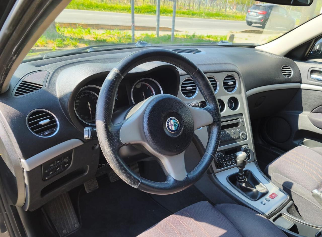 Alfa Romeo 159 1.9 JTDm Sportwagon