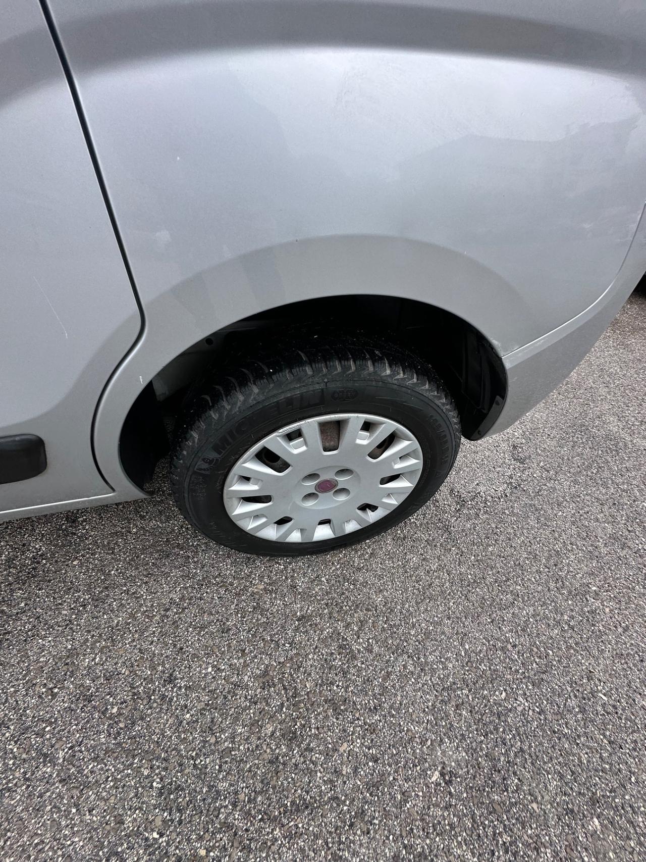 Fiat Qubo 1.4 8V 73 CV Dynamic