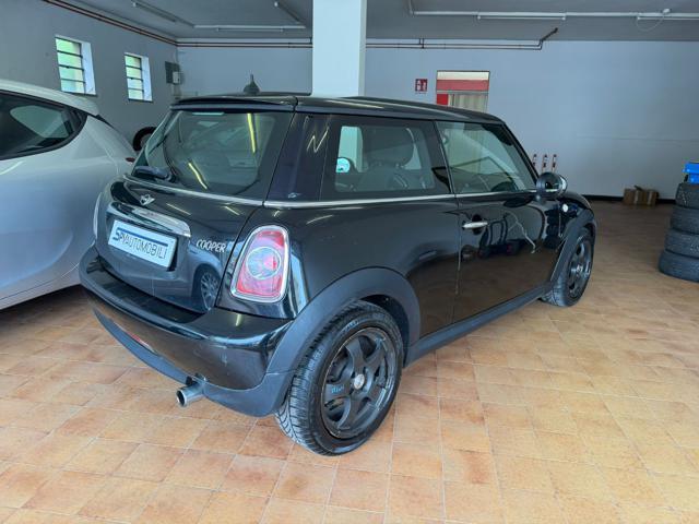 MINI Cooper 1.6 16V Cooper