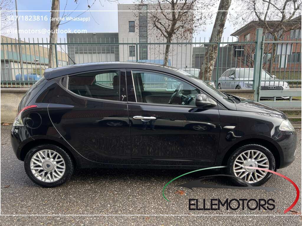 Lancia Ypsilon 5 Porte Ypsilon 1.2 5 POSTI - NEOPATENTATI