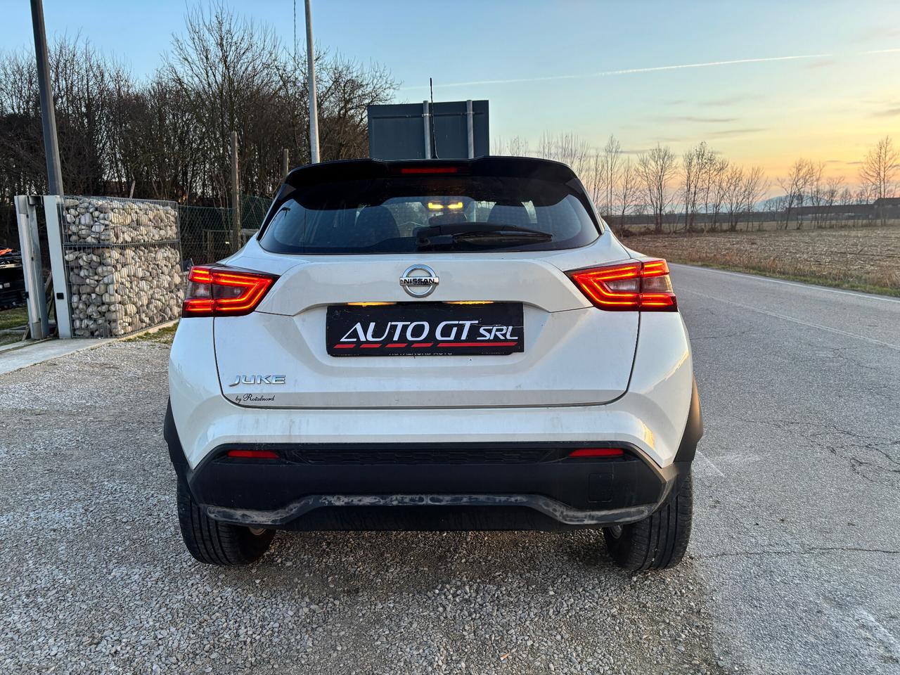 Nissan Juke 1.0 DIG-T 117 CV Visia