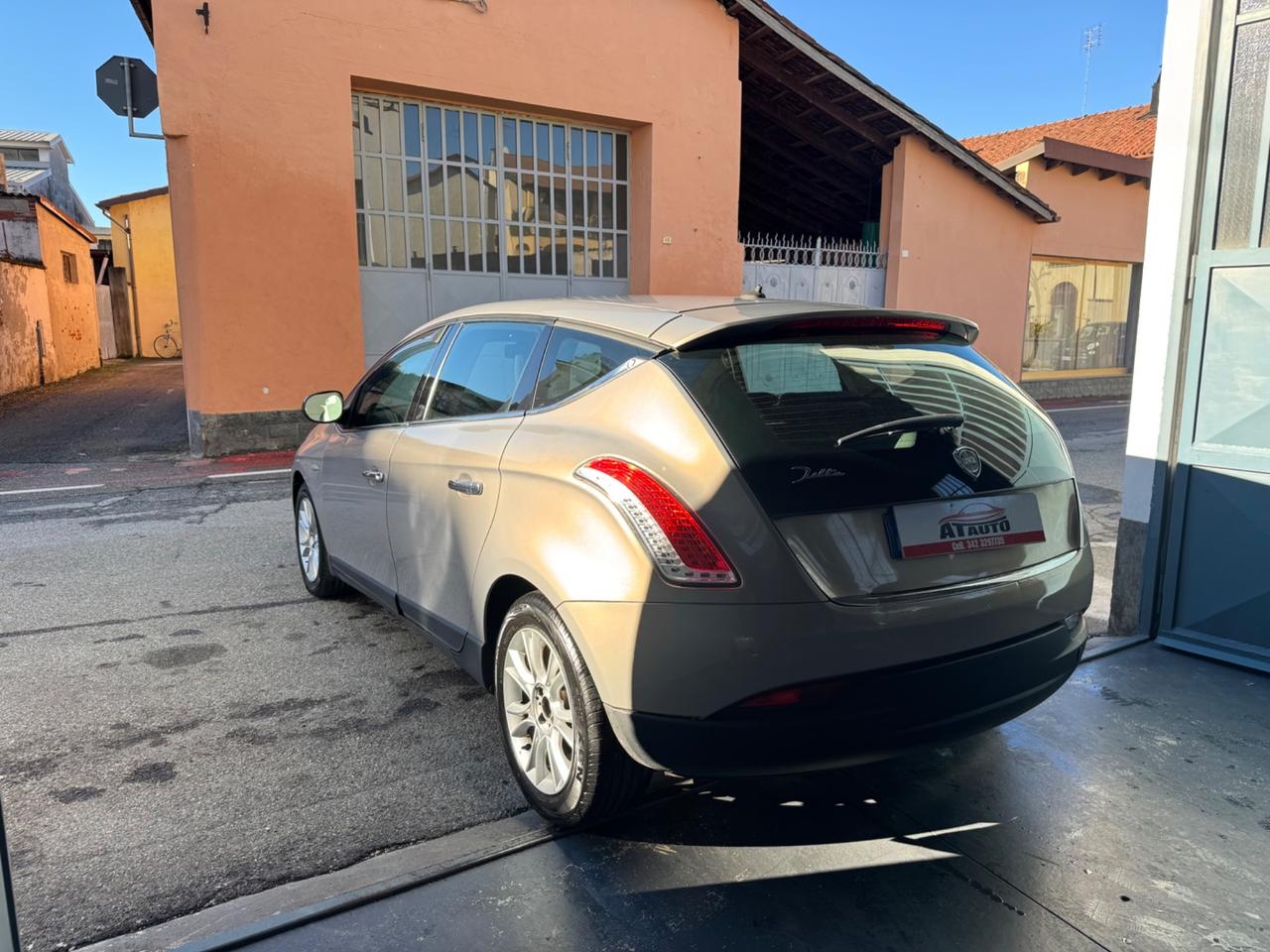 Lancia Delta 1.4 T-Jet 120 CV Platino Ecochic GPL