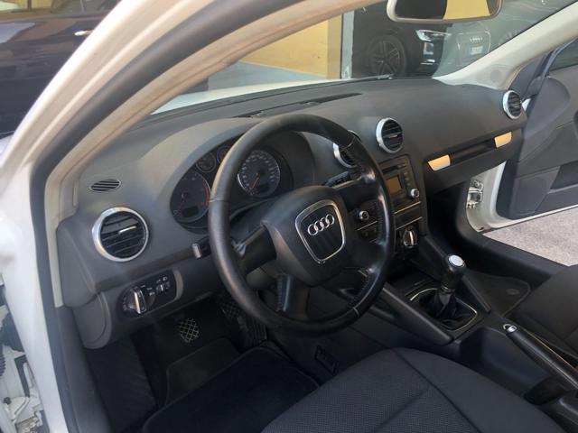 AUDI A3 SPB 1.6 TDI 105 CV CR Ambiente
