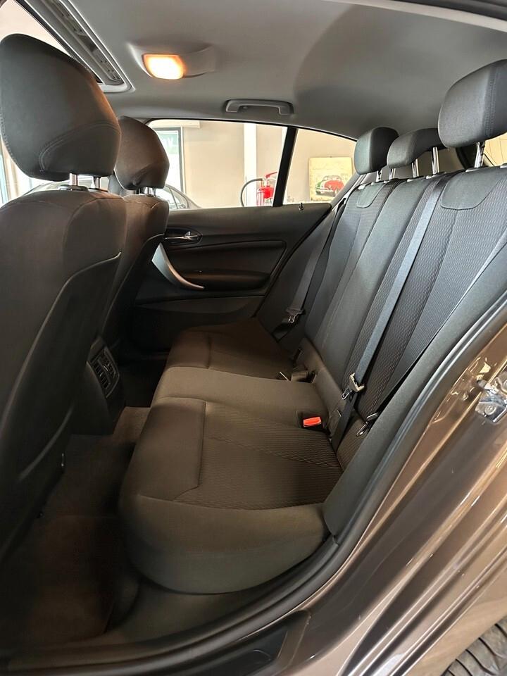 Bmw 116i Benzina 136cv Automatica - GANCIO TRAINO