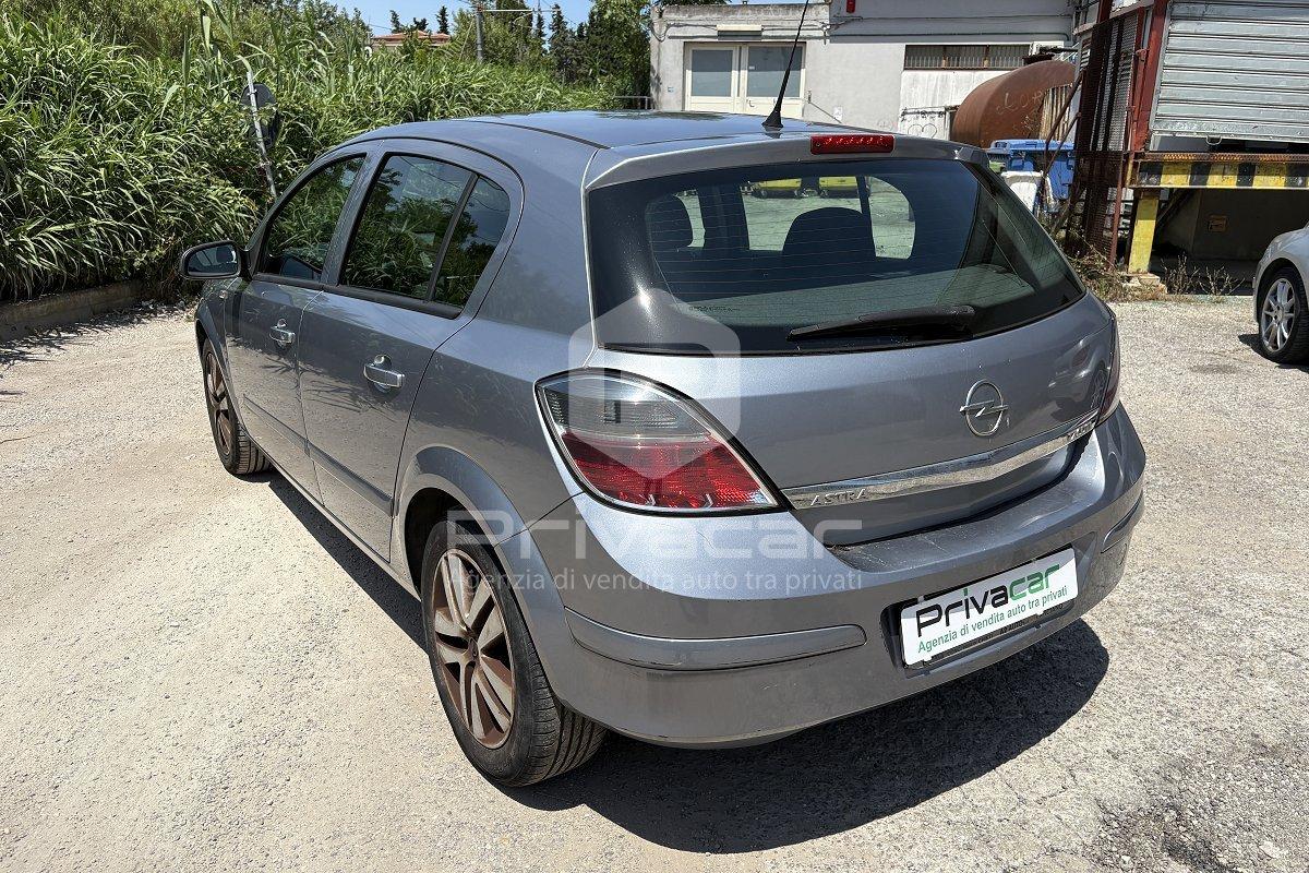 OPEL Astra 1.7 CDTI 110CV 5 porte Cosmo
