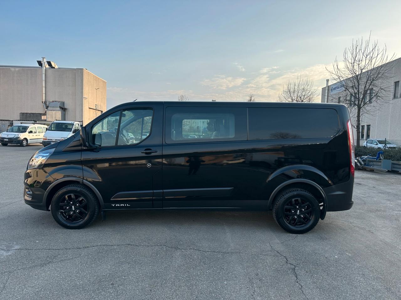 Ford Transit Custom 340 2.0 EcoBlue 170 PC Furgone Trend