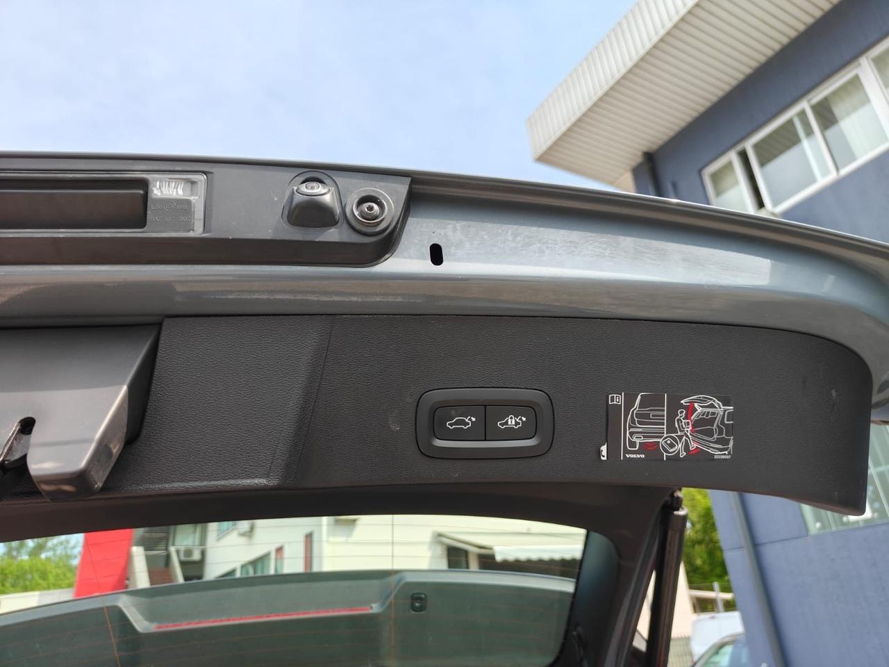 Volvo XC40 1.5 t4 phev Inscription Expression