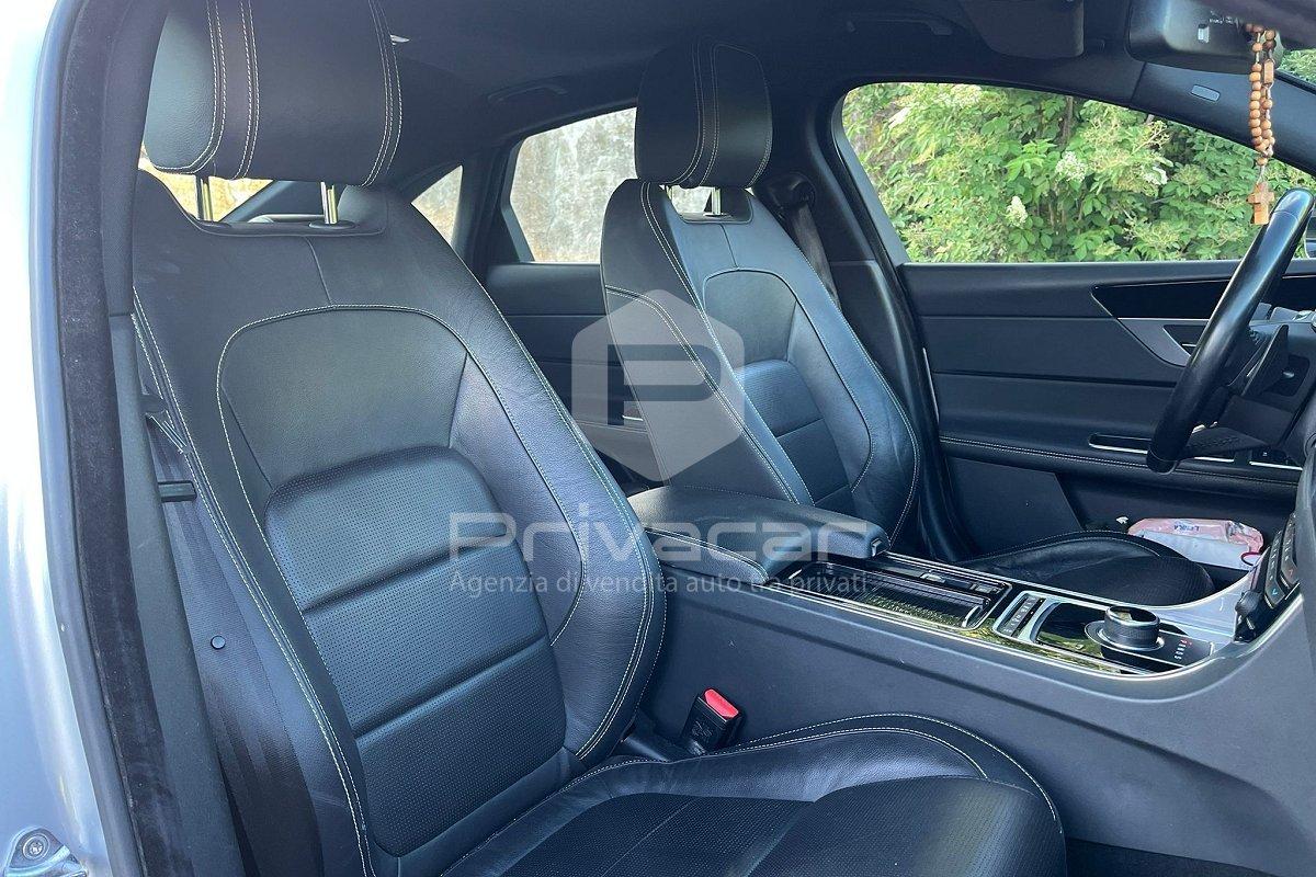 JAGUAR XF 2.0 D 180 CV aut. R-Sport