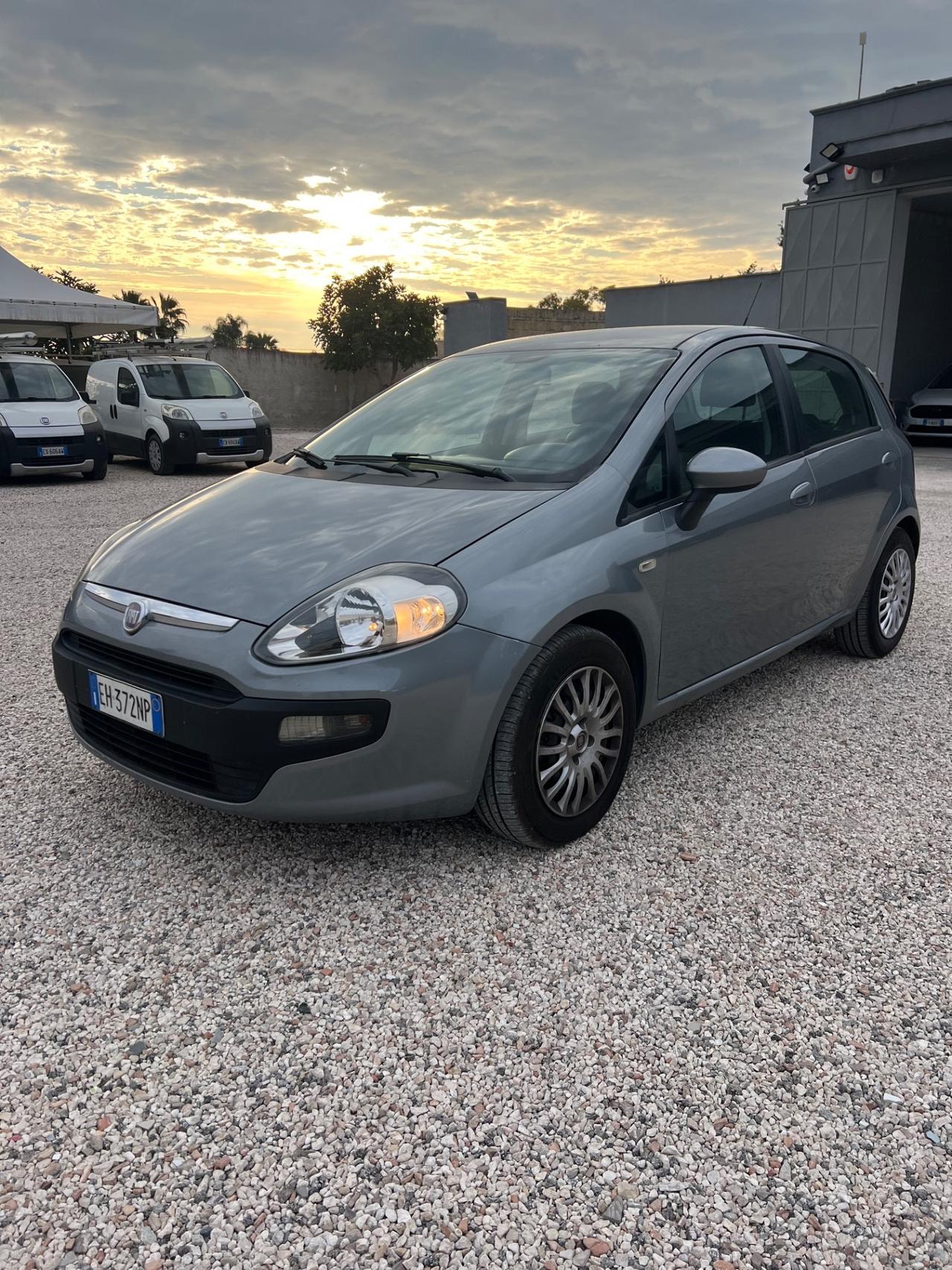 Fiat Punto Evo 1.3 Mjt 75 CV retrocamera