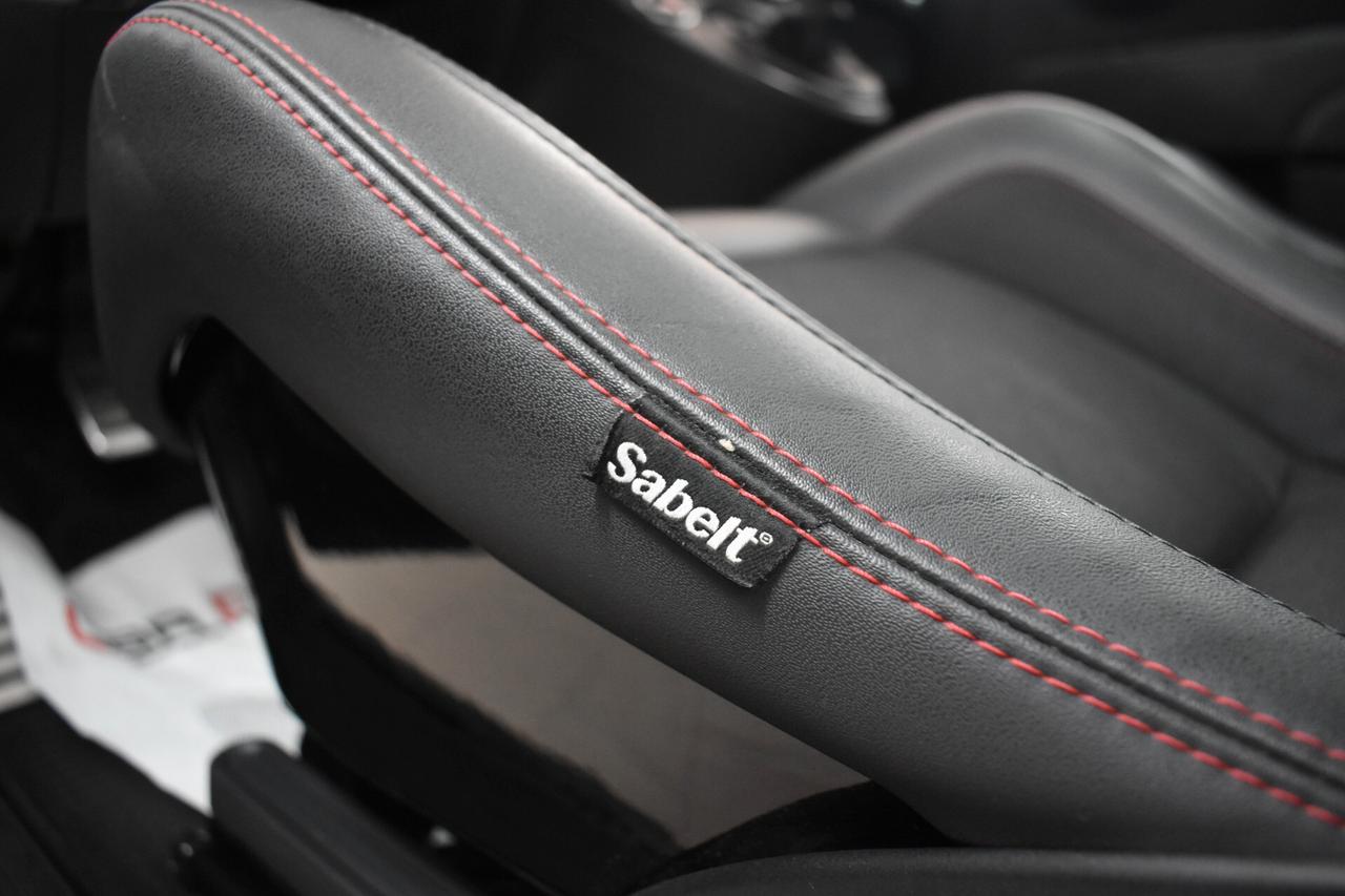 Abarth 595 1.4 Turbo T-Jet 180 CV Esseesse