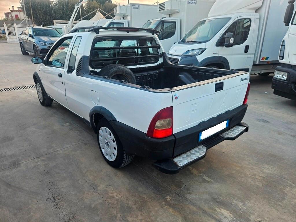 FIAT STRADA 1.9 JTD PICK-UP-2006