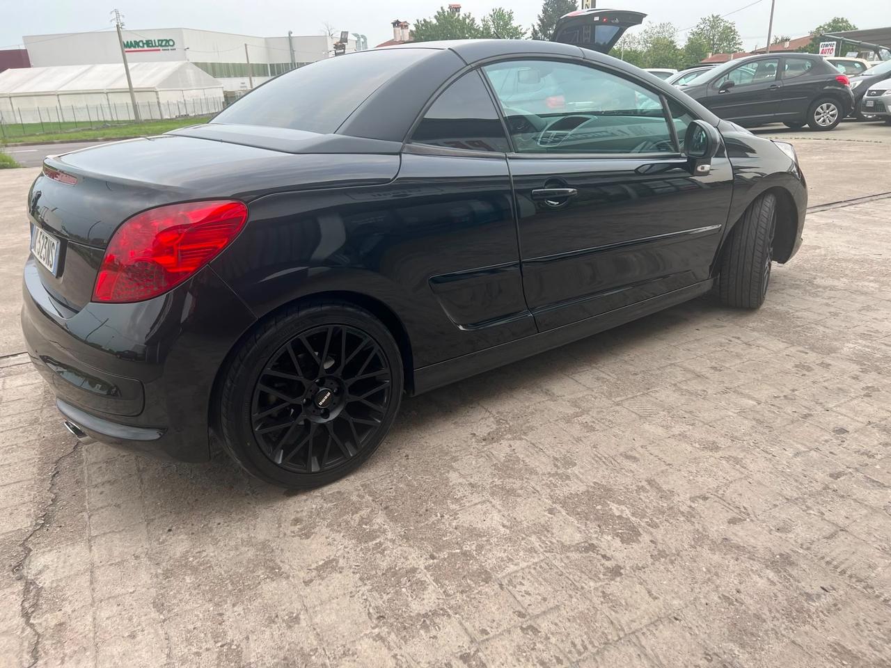 Peugeot 207 1.6 VTI CC ROLAND GARROS