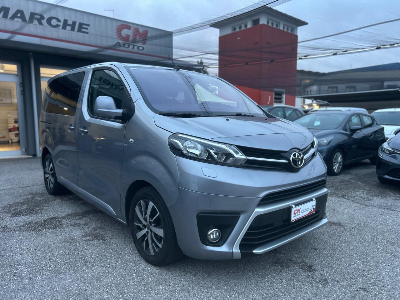 TOYOTA Proace Verso 1.5d 120cv S&S L0 Executive 5p 8p.ti E6d #ganciotraino