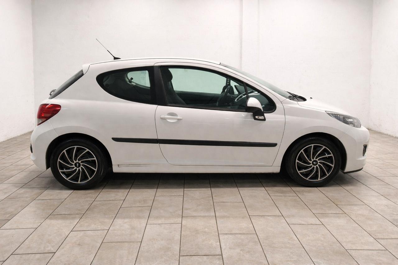 Peugeot 207 1.4 HDi 70CV FAP 3p. X Line EURO5 LED NEOPATENTATI KM CERTIFICATI
