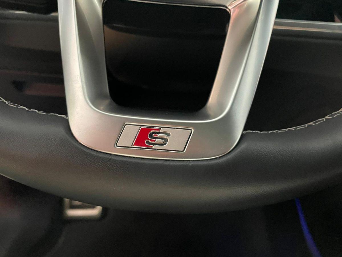 AUDI - Q3 - SPB 40 TDI quattro S tr. Ident. Black