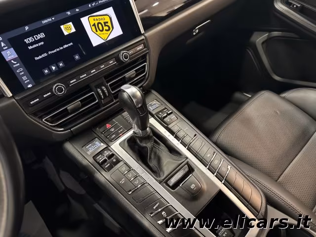 PORSCHE Macan 3.0 S