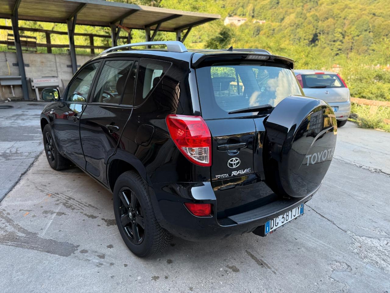Toyota RAV 4 RAV4 2.2 D-4D 136 CV DPF Luxury