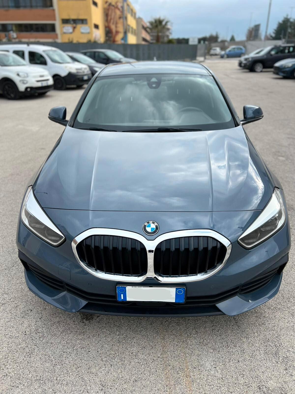 Bmw 116 116d 5p. Business Advantage