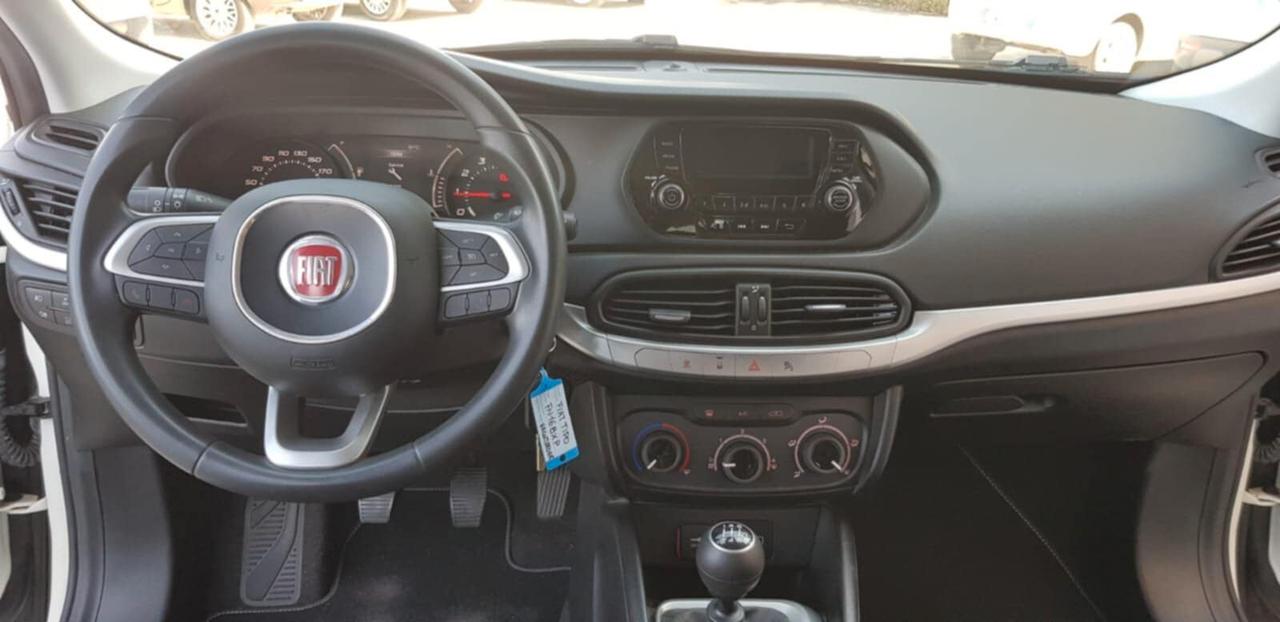 Fiat Tipo 1.4 5 porte 95cv Easy