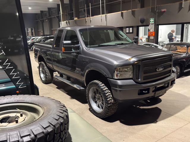 FORD F 250 XLT SUPER DUTY SUPER CAB v8 Diesel