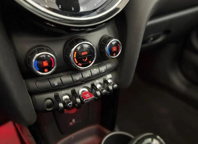MINI Mini 1.5 Cooper Classic Cabrio