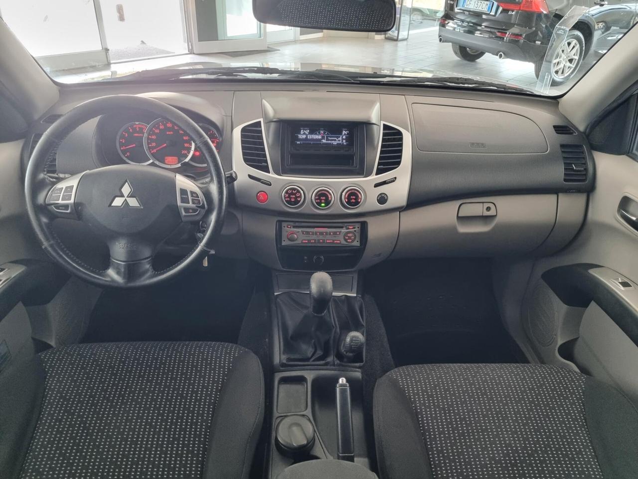 Mitsubishi L200 2.5 DI-D/178CV DC Intense Plus