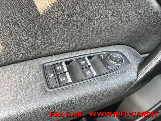 RENAULT Captur Plug-in Hybrid E-Tech 160 CV INTENS PROMO!