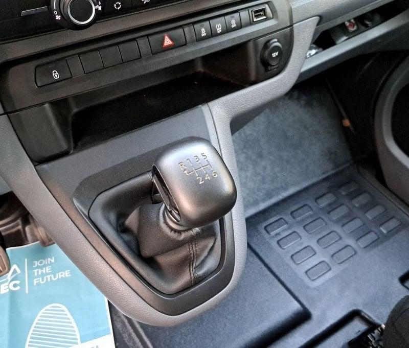 Peugeot Expert Expert Traveller BlueHDi 120 S&S PL-TN