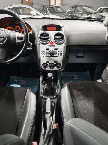 Opel Corsa Benzina Neopatentati