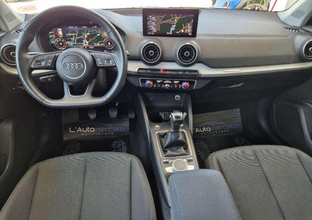 AUDI Q2 30 TDI S line Edition