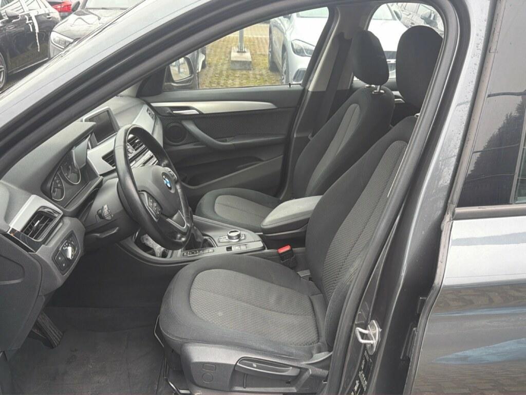 BMW X1 18 d Business xDrive Steptronic
