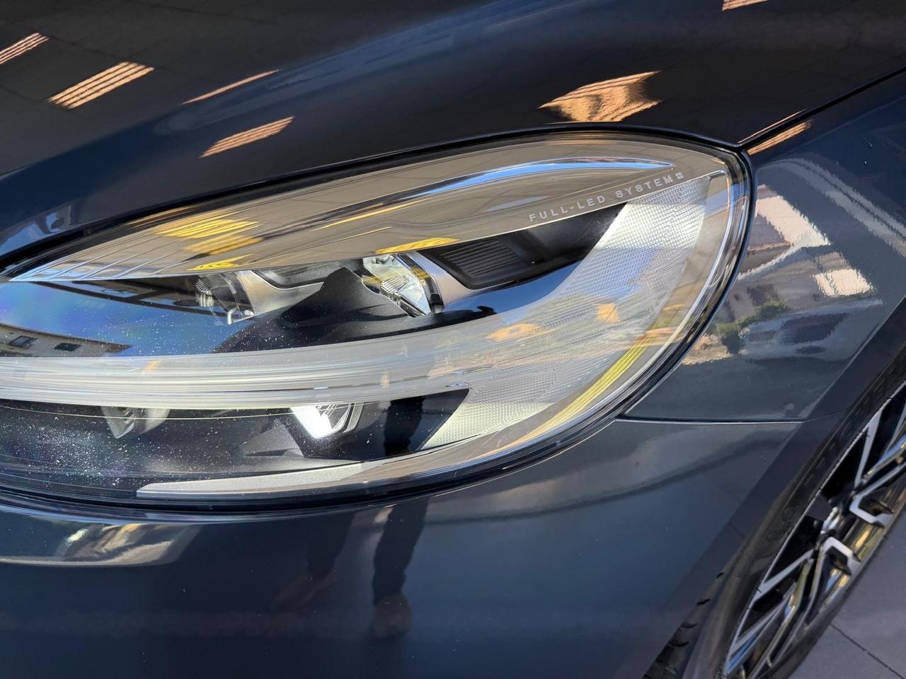 Volvo V40 D2 Geartronic Business Plus