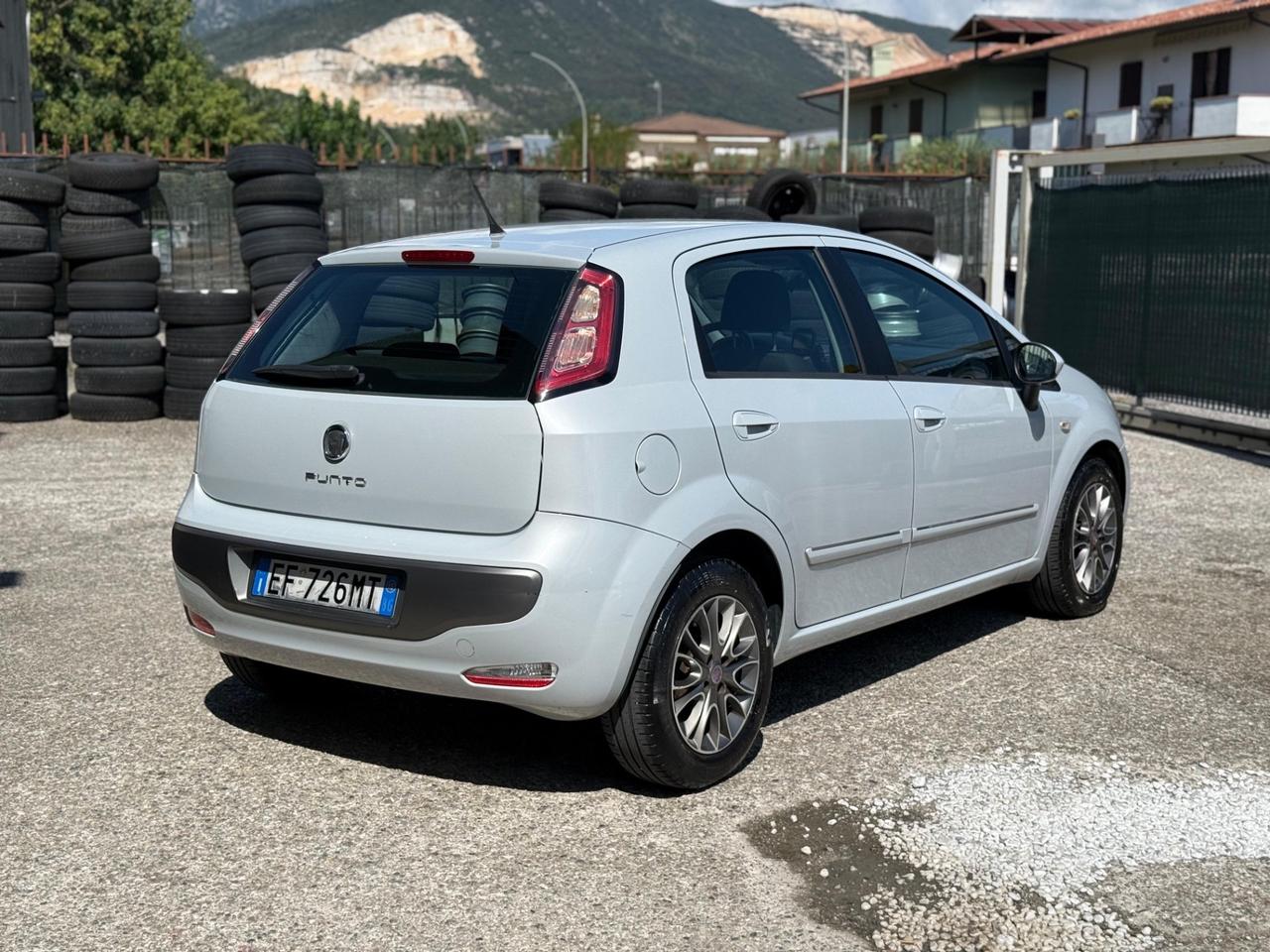 Fiat Grande Punto 1.2 5 benzina km 165 mila anno 2011