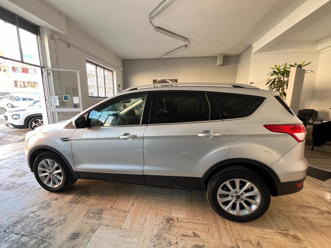 Ford Kuga 2.0 TDCI 120 CV S&S 2WD Titanium