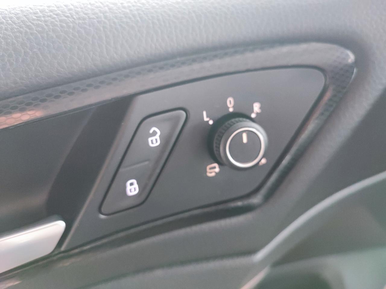 Volkswagen Golf Business 1.4 TGI 5p. Highline BlueMotion